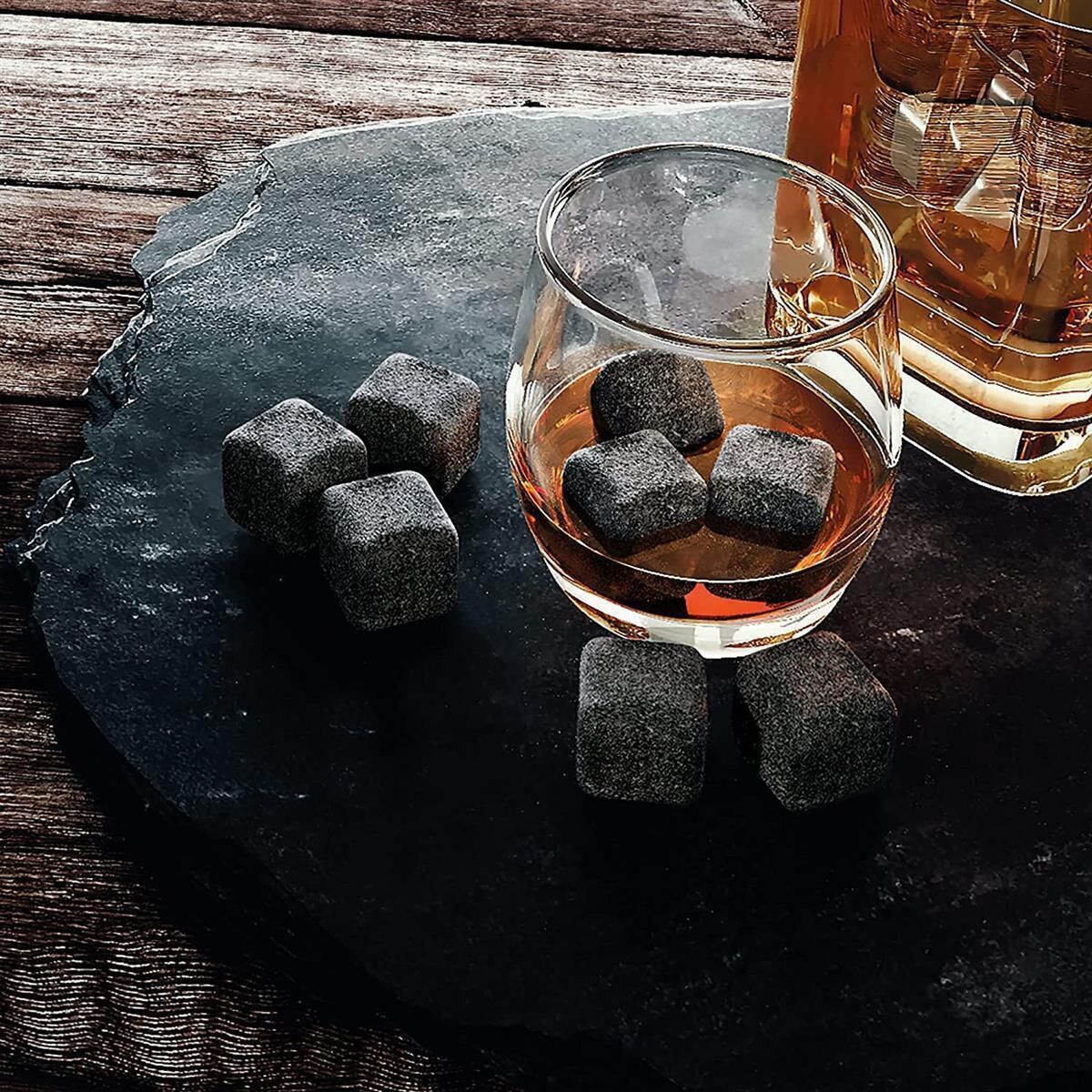 VINENCO Whisky Basalt Steine Set - 12 Wiederverwendbare Eiswürfel