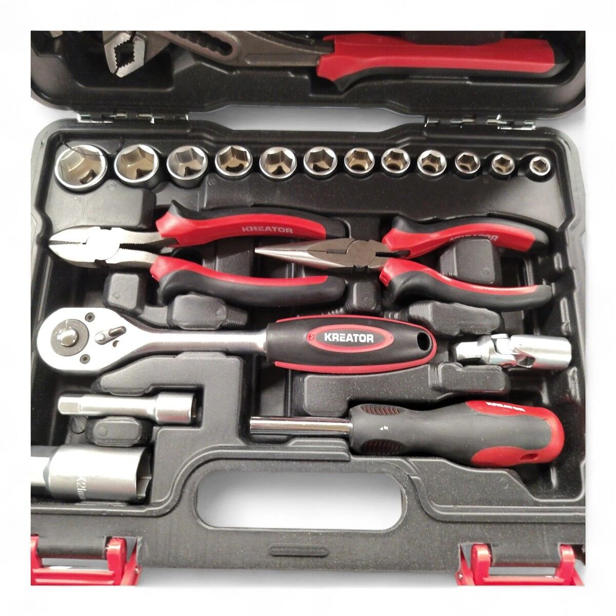 Werkzeugkasten, Steckschlüsselsatz, roter Griff, Metallwerkzeuge, Ratschen-Satz