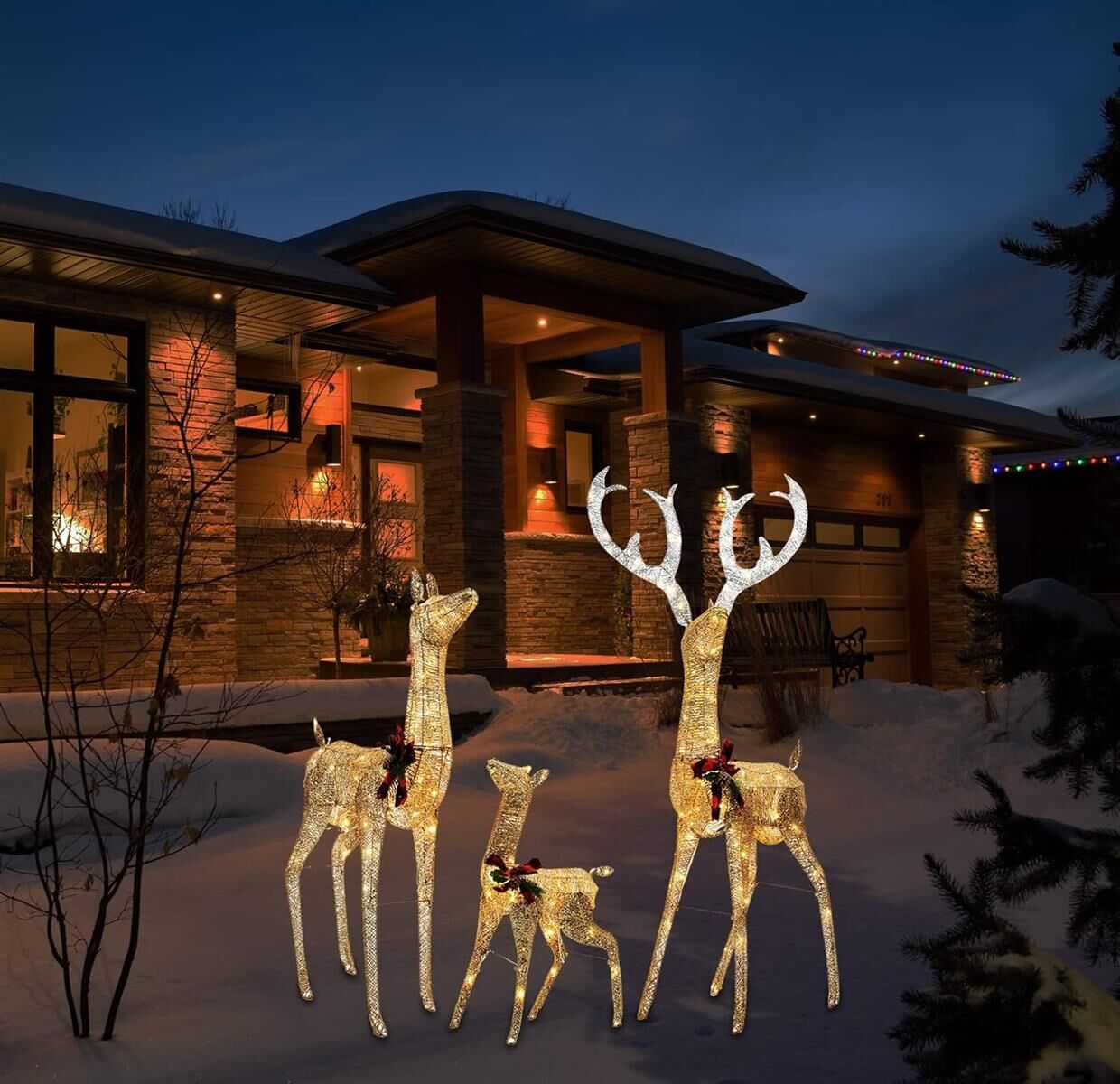 DMS Rentier Familie Weihnachtsfigur mit 187 LEDs Weihnachtsbeleuchtung