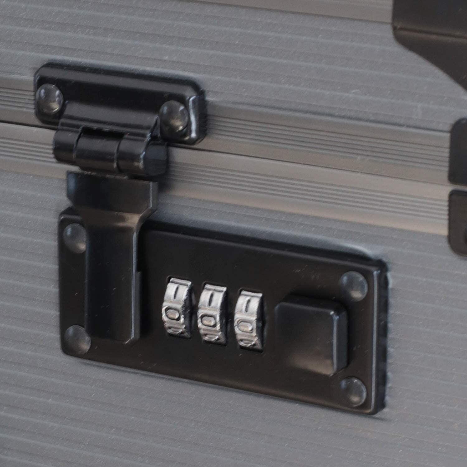 Elektrisches Gerät, Schalter