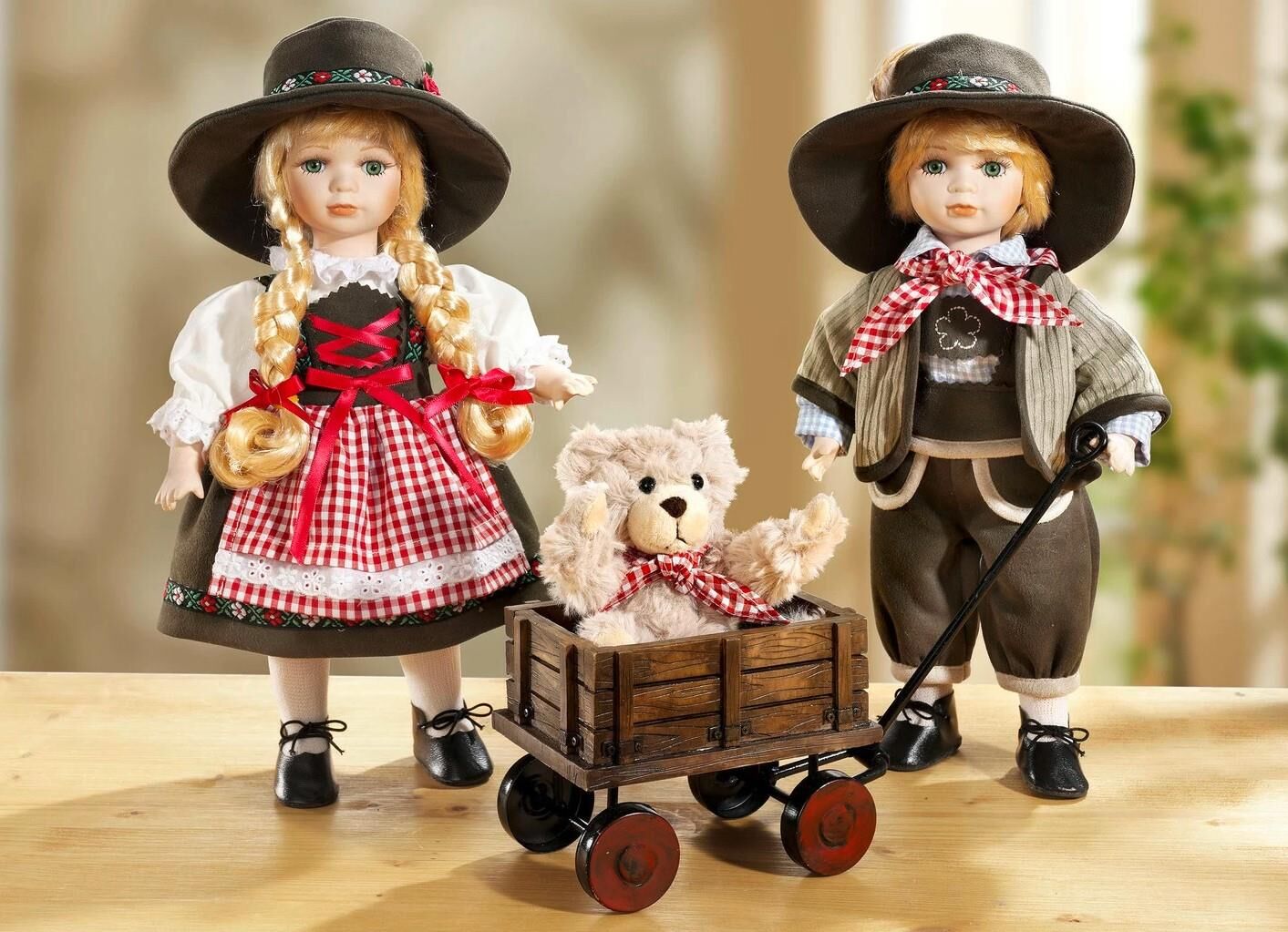 Spielzeug, Puppe, Rad, Person, Halstuch